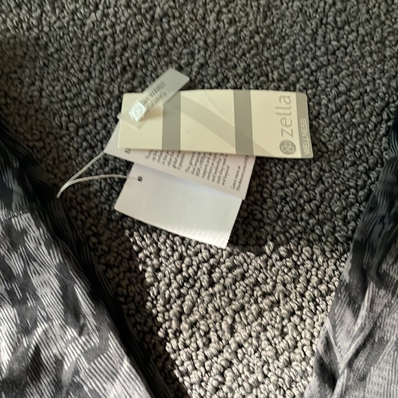 Zella High Waist Leggings - Picture 3 of 3